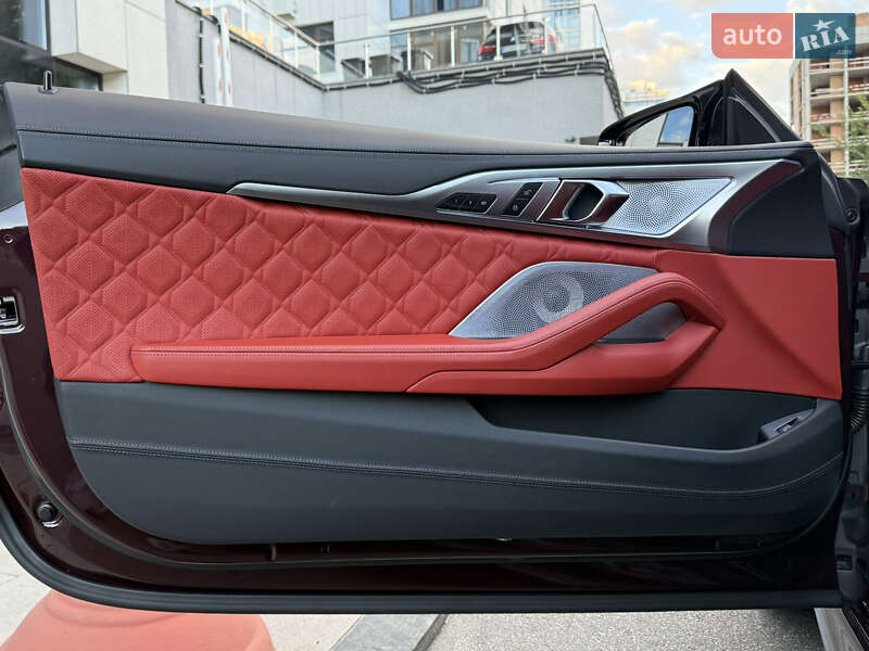Купе BMW M8 2021 в Києві фото 68 Купе BMW M8 2021 в Києві