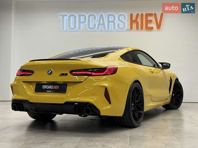 Купе BMW M8 2022 в Києві