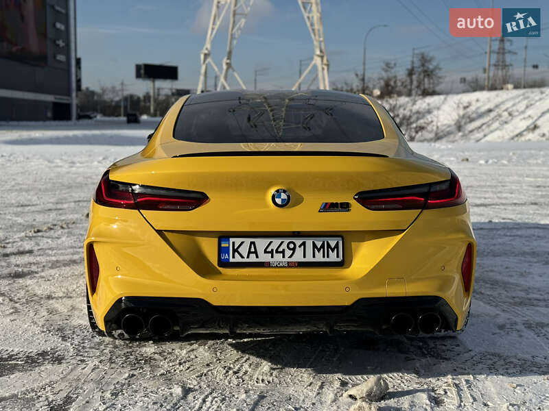 Купе BMW M8 2022 в Киеве
