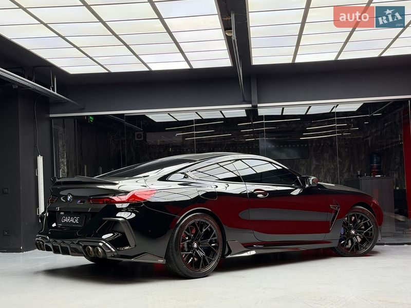 Купе BMW M8 2023 в Киеве