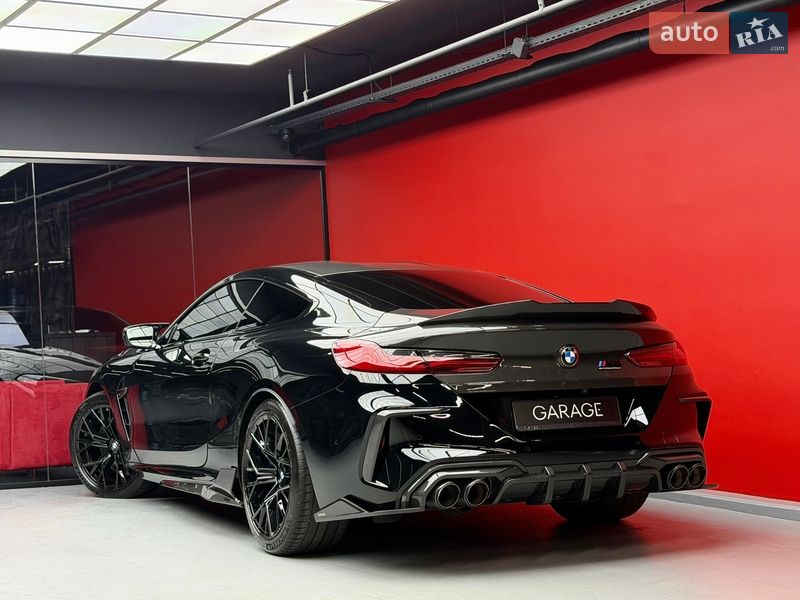 Купе BMW M8 2023 в Киеве