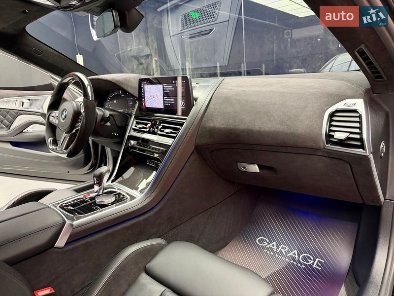 Купе BMW M8 2023 в Киеве