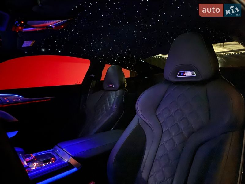 Купе BMW M8 2023 в Киеве