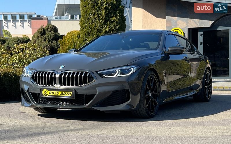 Купе BMW M8 2019 в Львове