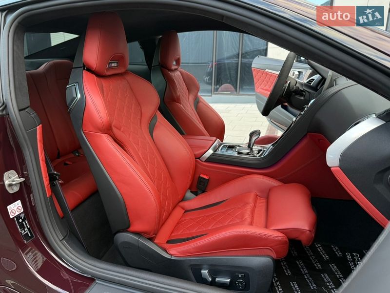 Купе BMW M8 2021 в Киеве