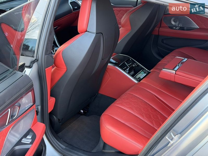 Купе BMW M8 2023 в Одессе