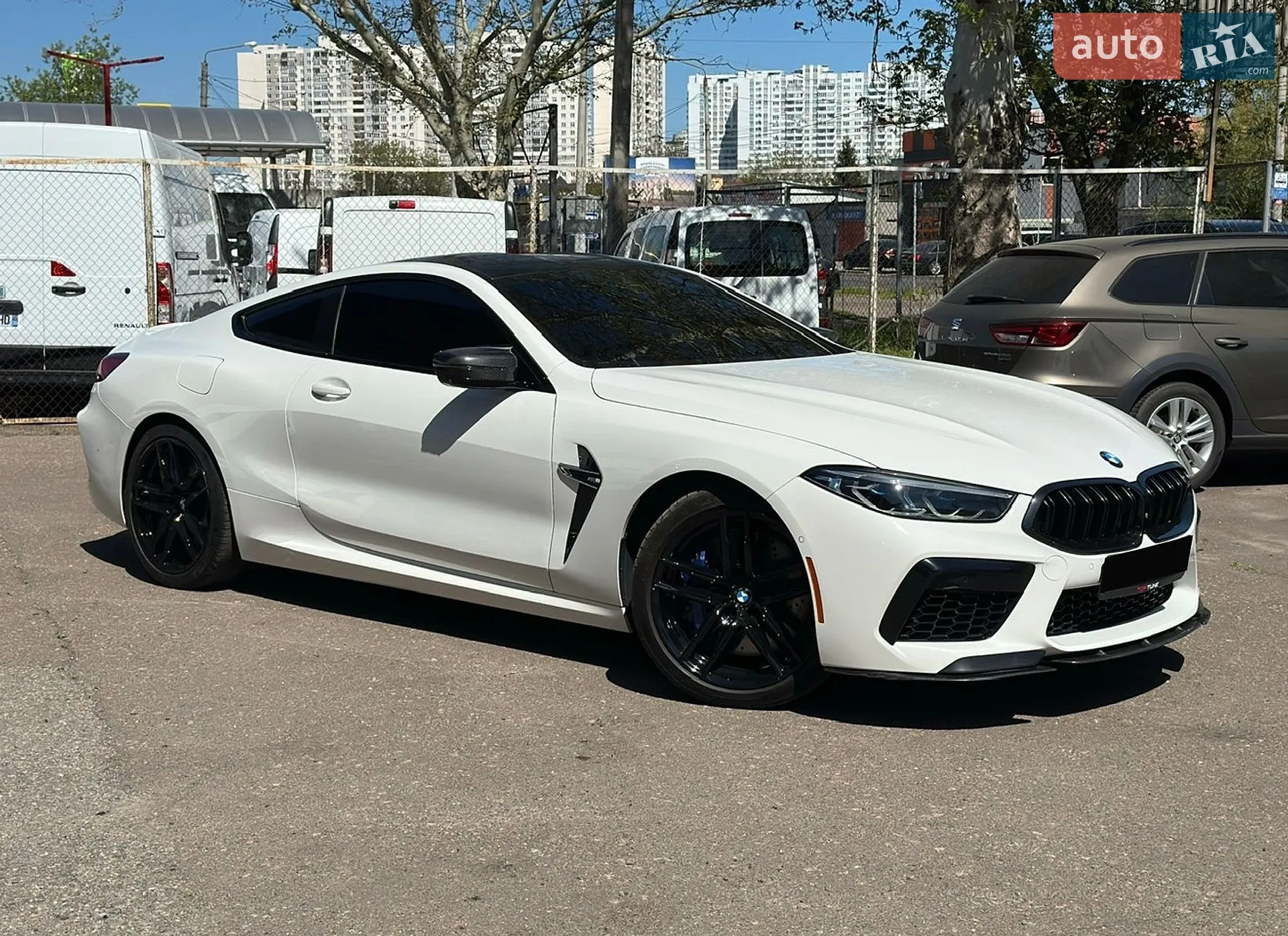 2019 BMW M8 - мініатюра 3