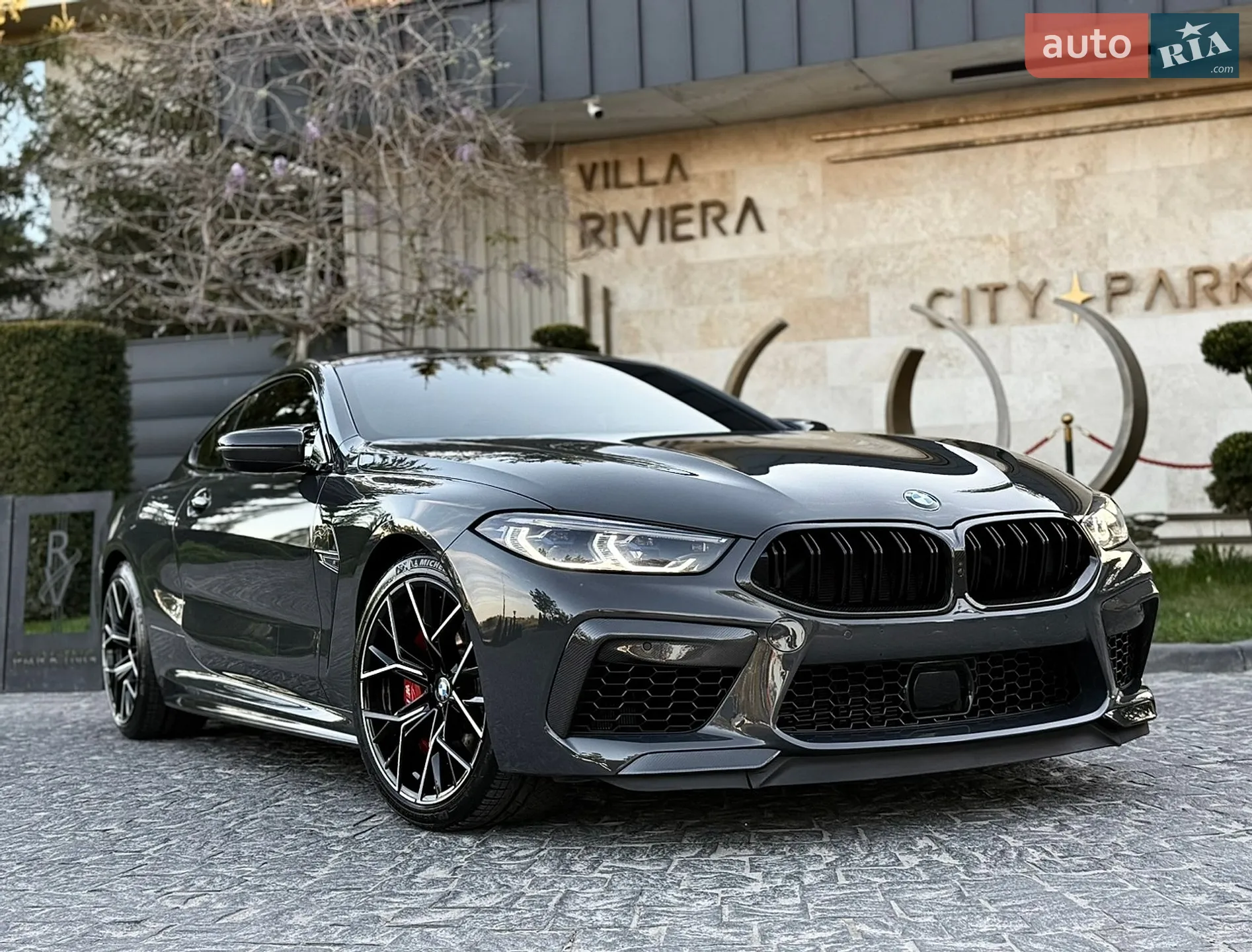 2023 BMW M8 - мініатюра 2