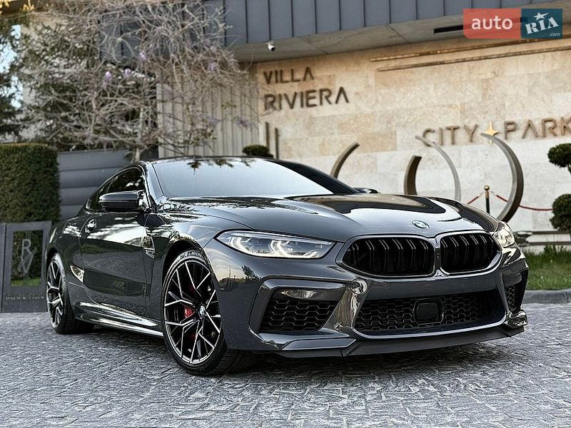 Купе BMW M8 2023 в Львове