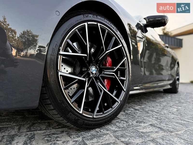 Купе BMW M8 2023 в Львове