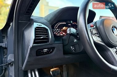 Купе BMW M8 2023 в Львове