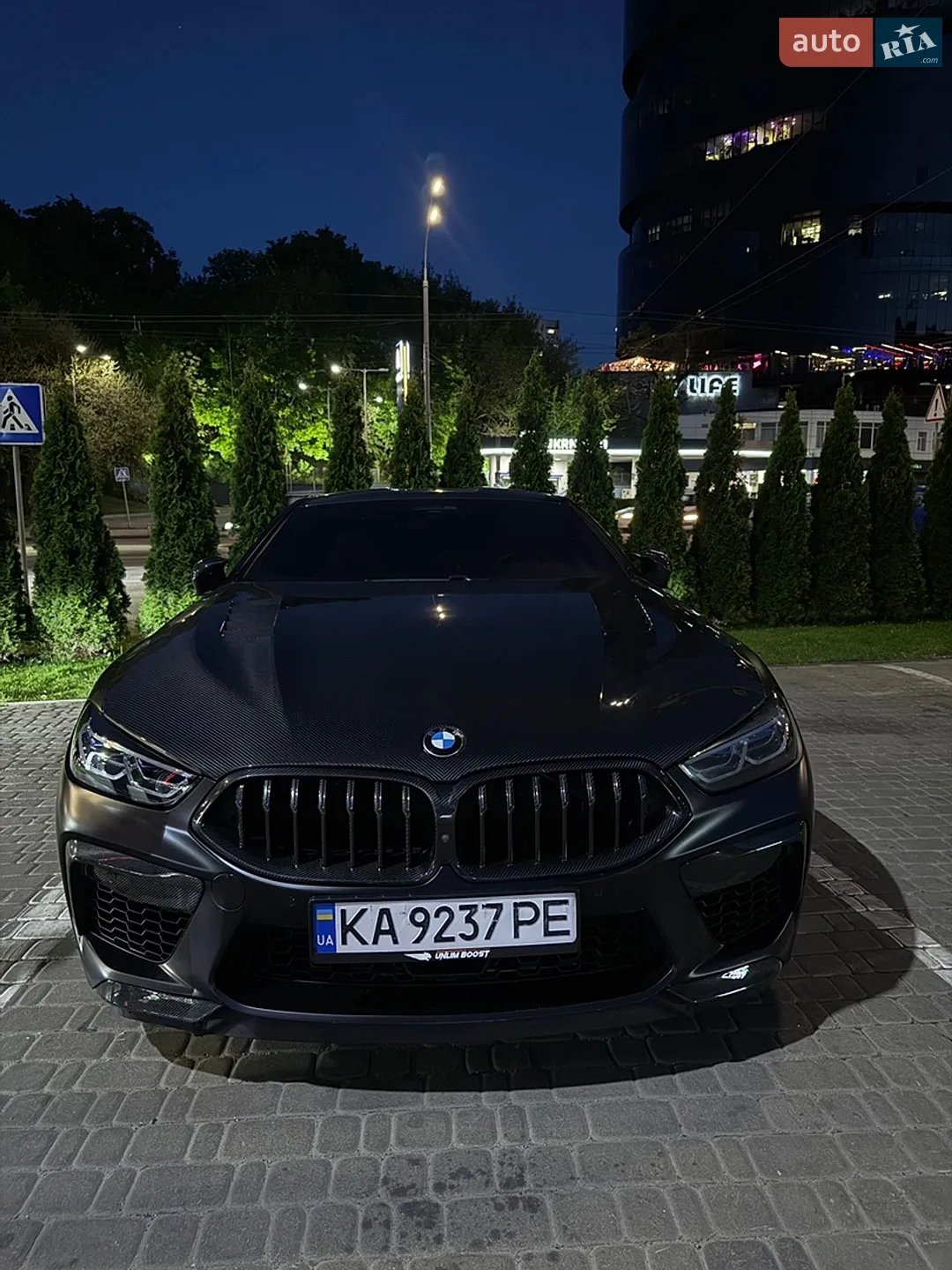 2019 BMW M8 - мініатюра 7
