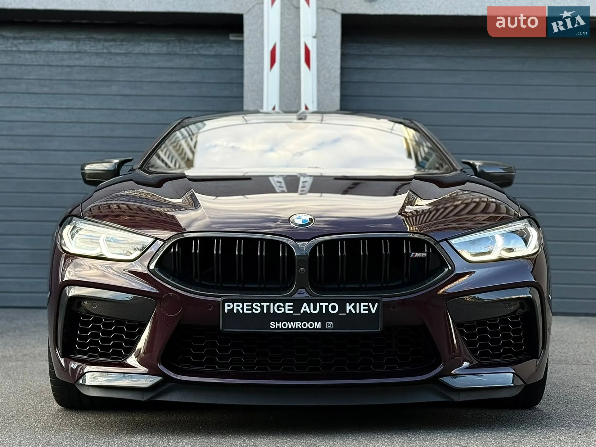 2021 BMW M8 - мініатюра 6