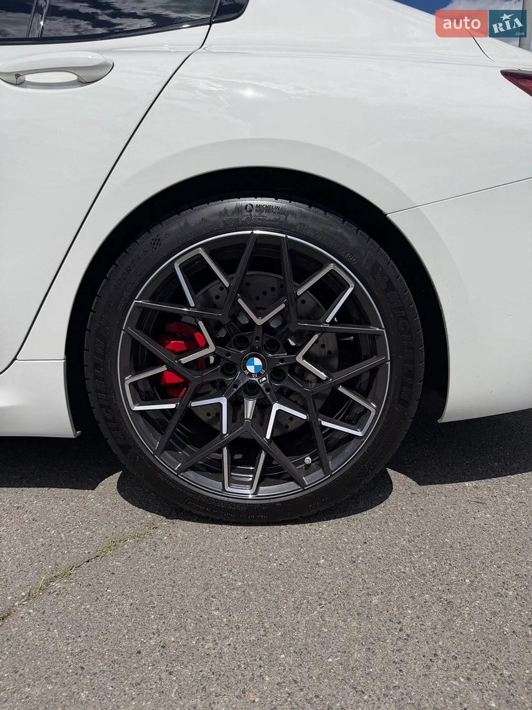 2021 BMW M8 - мініатюра 9