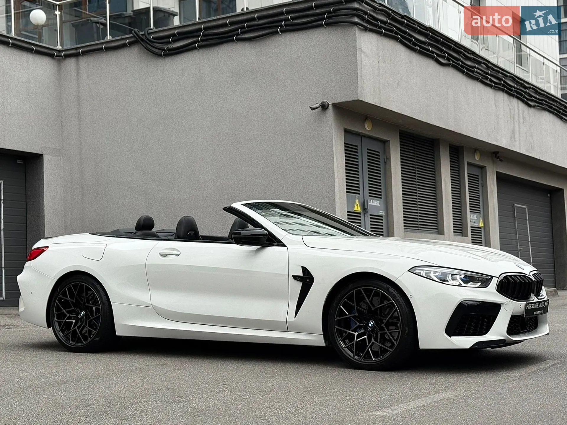2019 BMW M8 - мініатюра 15
