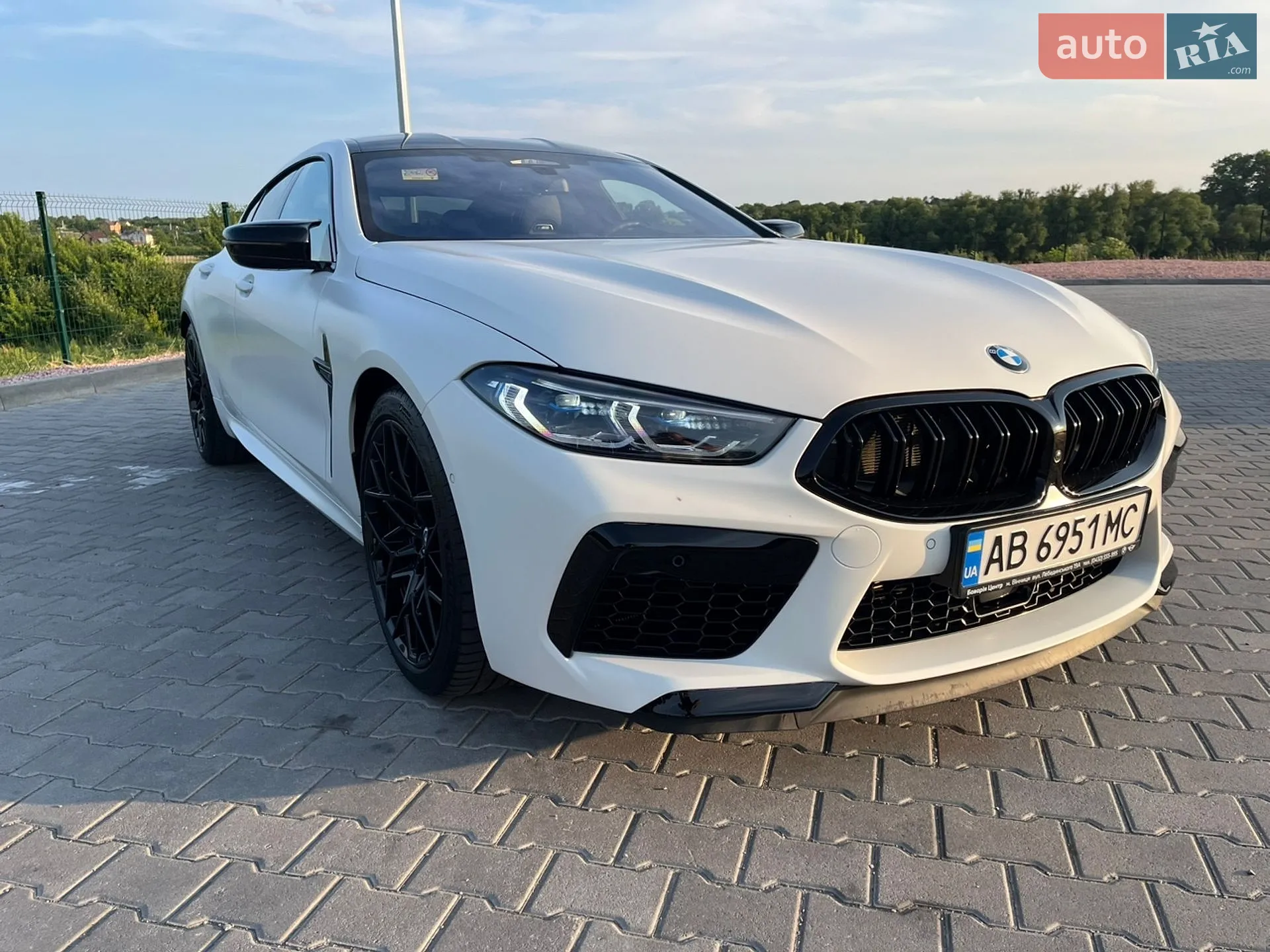 2024 BMW M8 - мініатюра 10