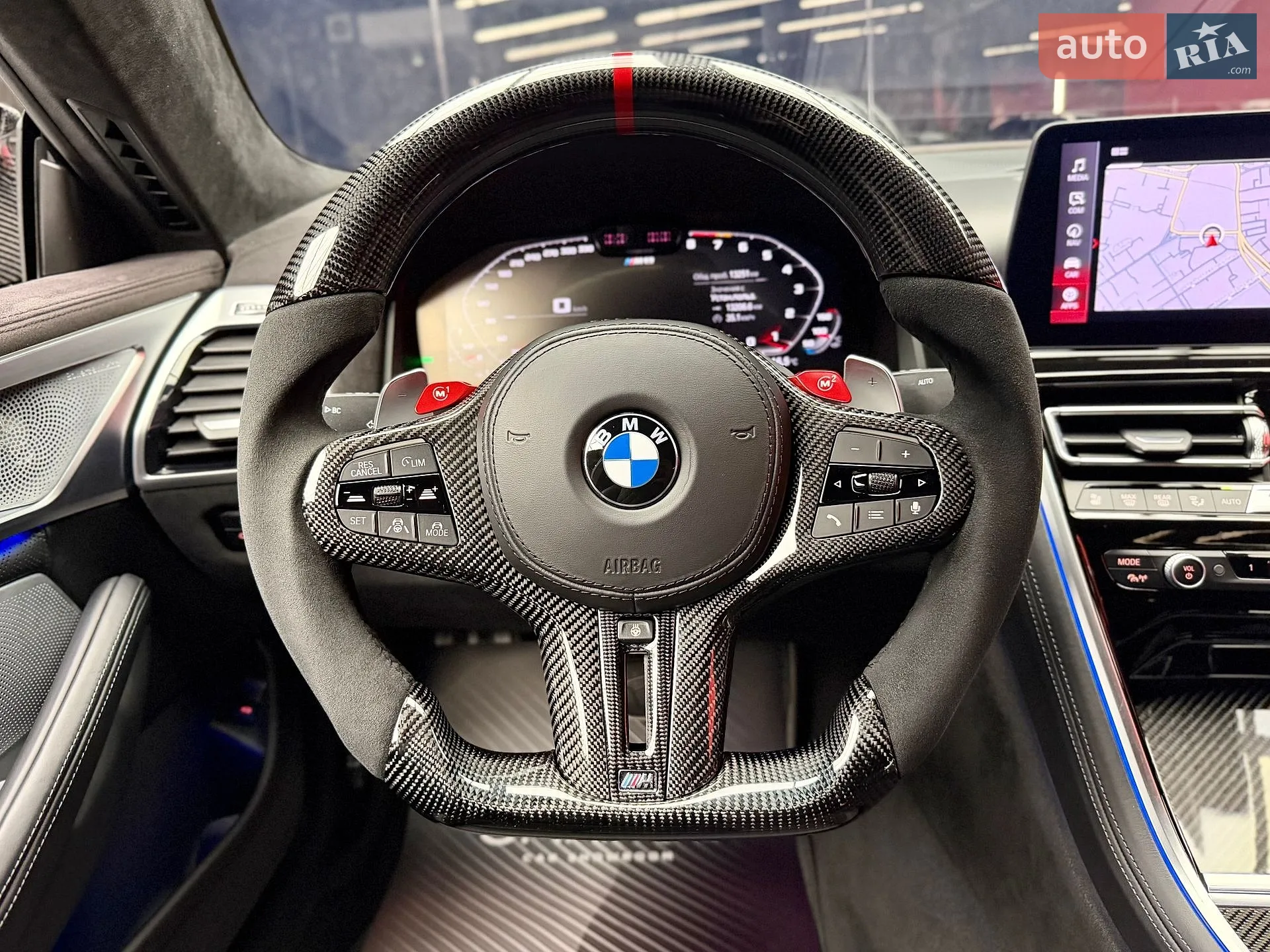 2023 BMW M8 - мініатюра 31