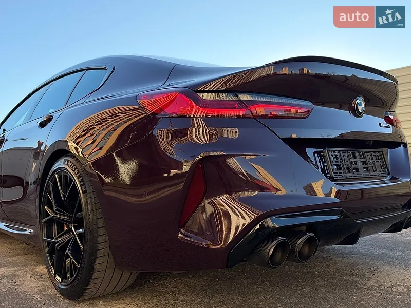 BMW M8