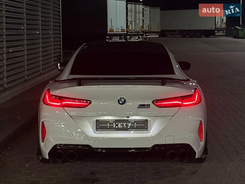 BMW M8