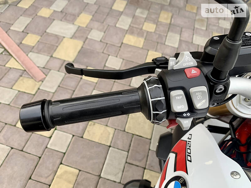 Мотоцикл Без обтекателей (Naked bike) BMW R 1200C 2016 в Ровно