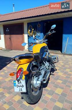 Мотоцикл Круізер BMW R 1200C 2004 в 