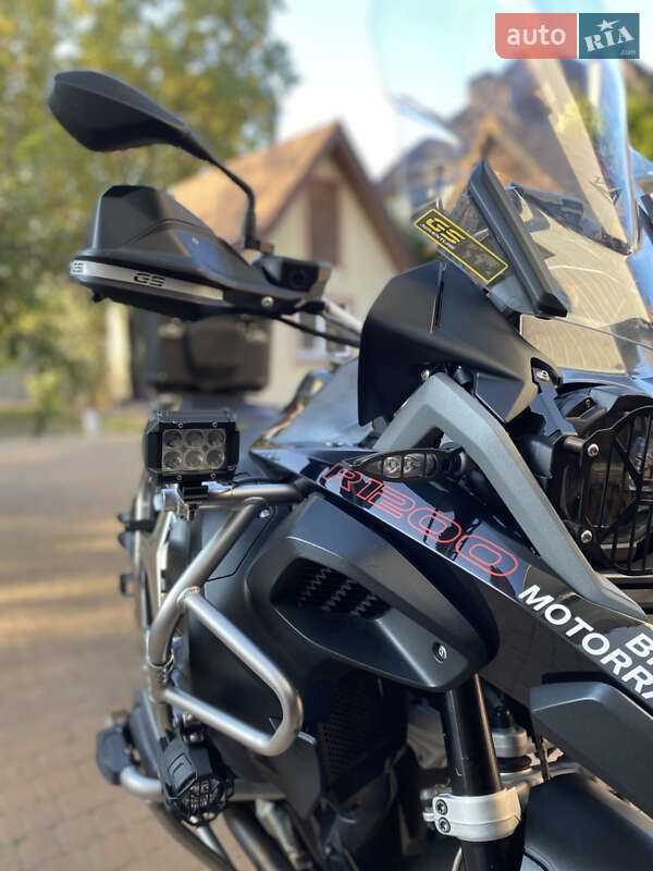 Мотоцикл Багатоцільовий (All-round) BMW R 1200GS 2017 в Києві фото 12 Мотоцикл Багатоцільовий (All-round) BMW R 1200GS 2017 в Києві
