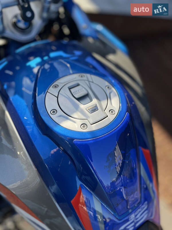 Мотоцикл Багатоцільовий (All-round) BMW R 1200GS 2018 в Одесі фото 25 Мотоцикл Багатоцільовий (All-round) BMW R 1200GS 2018 в Одесі