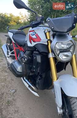 Спортбайк BMW R 1200R 2015 в Одессе