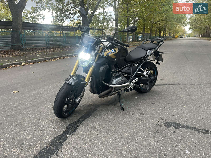 Мотоцикл Без обтекателей (Naked bike) BMW R 1200R 2016 в Николаеве