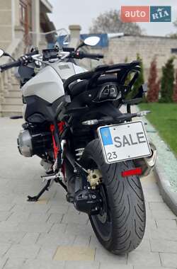 Мотоцикл Спорт-туризм BMW R 1200RS 2018 в 