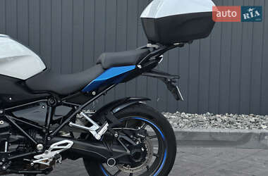 Мотоцикл Спорт-туризм BMW R 1200RS 2016 в 