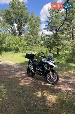 Мотоцикл Многоцелевой (All-round) BMW R 1250GS 2022 в 