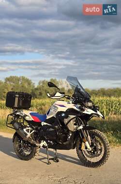 Мотоцикл Многоцелевой (All-round) BMW R 1250GS 2021 в 