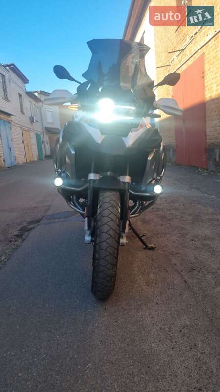 Мотоцикл Позашляховий (Enduro) BMW R 1250GS 2023 в Києві