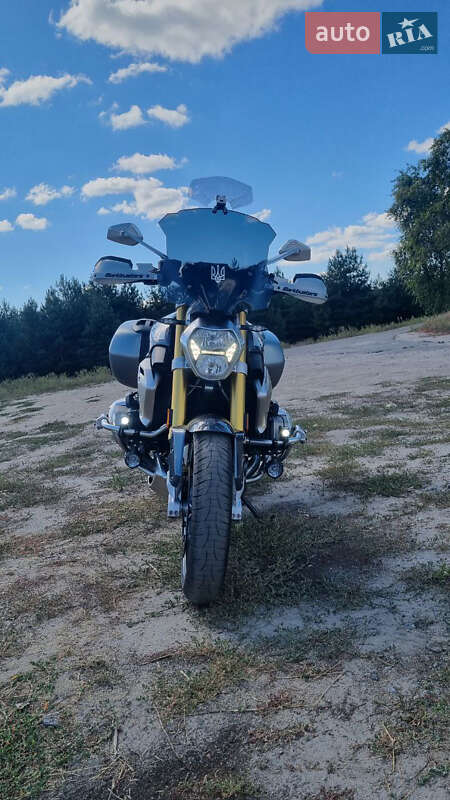 BMW R 1250R 2021