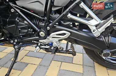 Мотоцикл Без обтекателей (Naked bike) BMW R 1250R 2020 в 