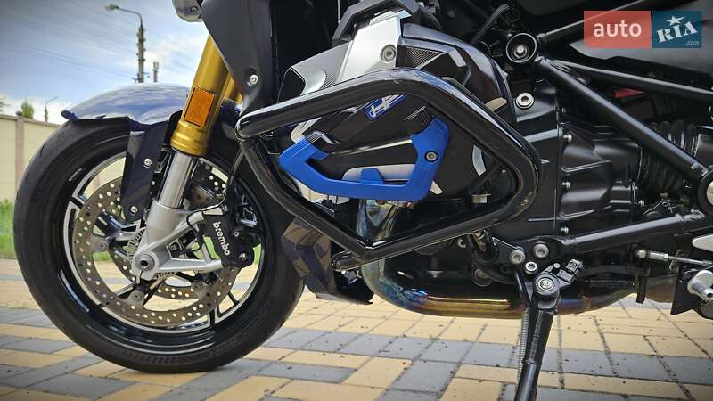 Мотоцикл Без обтекателей (Naked bike) BMW R 1250R 2020 в Запорожье