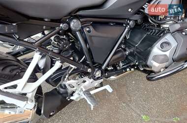Мотоцикл Без обтекателей (Naked bike) BMW R 1250R 2022 в 