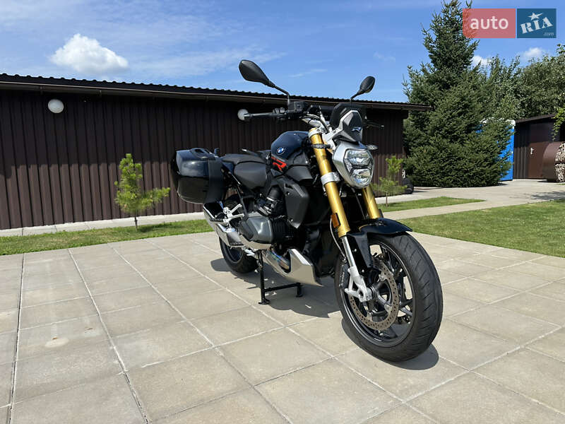 Мотоцикл Без обтекателей (Naked bike) BMW R 1250R 2020 в Киеве