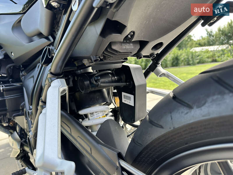 Мотоцикл Без обтекателей (Naked bike) BMW R 1250R 2020 в Киеве