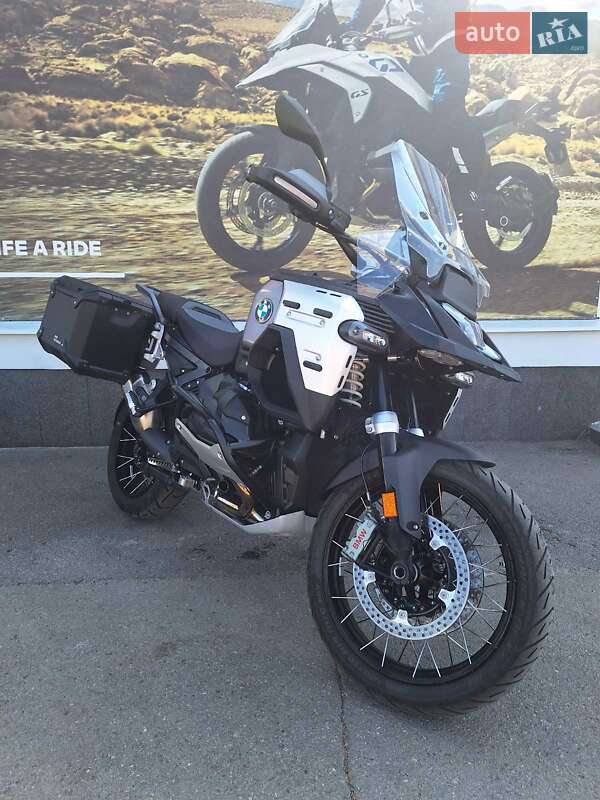 Мотоцикл Многоцелевой (All-round) BMW R 1300GS Adventure 2025 в 