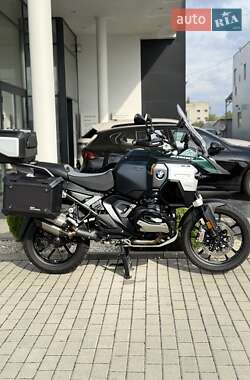 Мотоцикл Многоцелевой (All-round) BMW R 1300GS Adventure 2025 в 