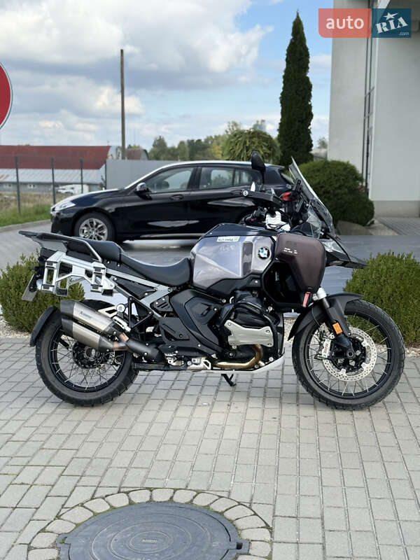 Мотоцикл Багатоцільовий (All-round) BMW R 1300GS Adventure 2025 в 