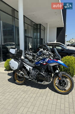 Мотоцикл Многоцелевой (All-round) BMW R 1300GS 2023 в 