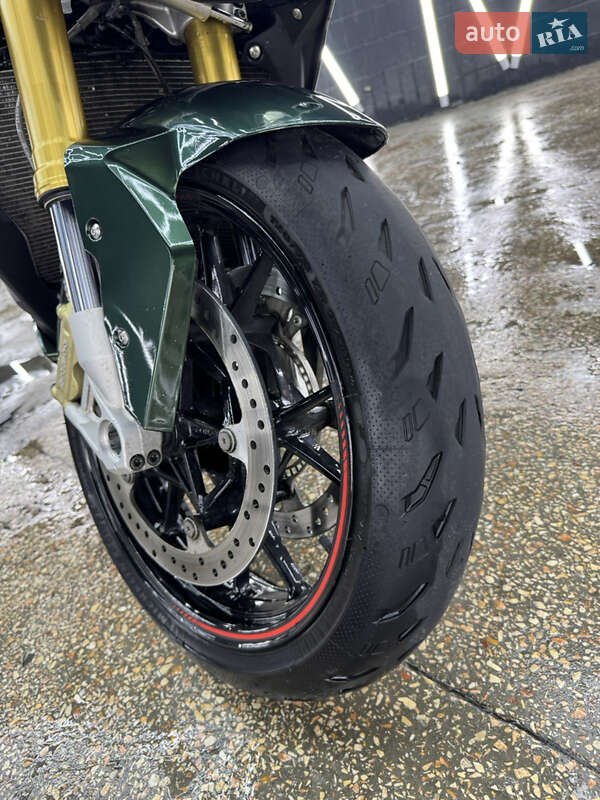 Спортбайк BMW S 1000R 2018 в Києві фото 12 Спортбайк BMW S 1000R 2018 в Києві