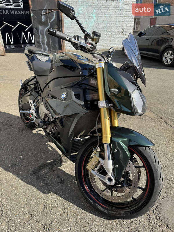 Спортбайк BMW S 1000R 2018 в Києві фото 24 Спортбайк BMW S 1000R 2018 в Києві