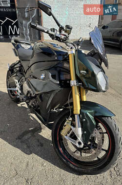 Спортбайк BMW S 1000R 2018 в 