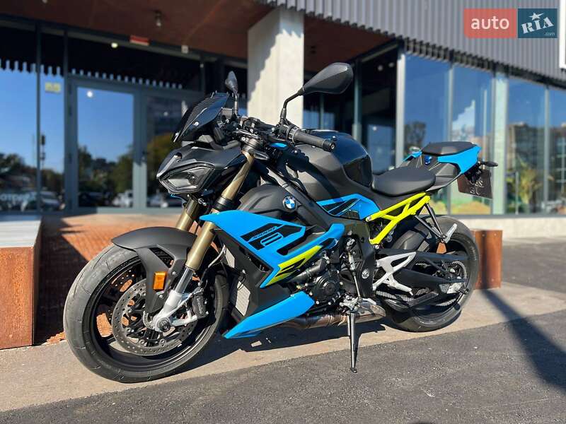 Спортбайк BMW S 1000R 2025 в  фото Спортбайк BMW S 1000R 2025 в