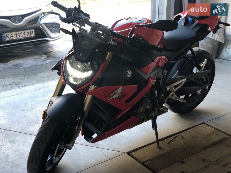 Спортбайк BMW S 1000R 2021 в Буче