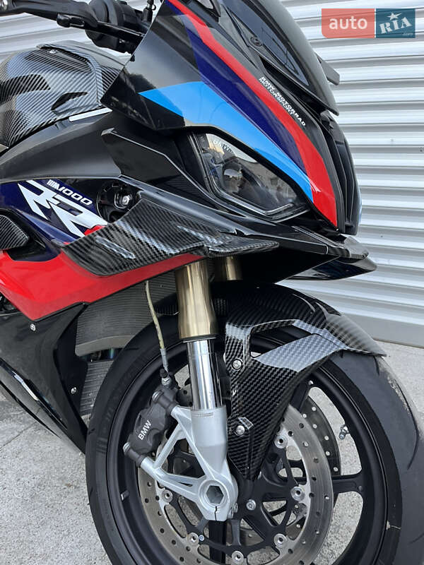 Спортбайк BMW S 1000RR 2024 в Одессе фото 14 Спортбайк BMW S 1000RR 2024 в Одессе
